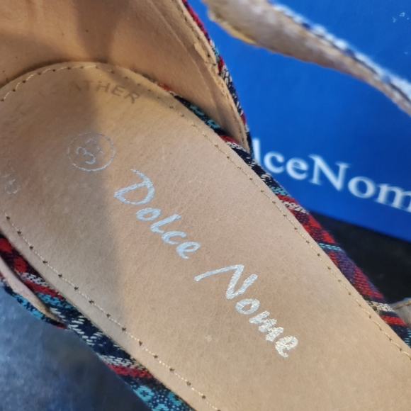 New Modcloth Vibrant Fabric Sandal/Heels - Picture 11 of 12